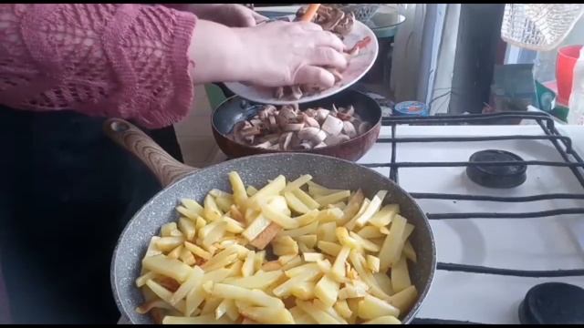 Тает во рту! Жульен с картофелем. смотреть онлайн