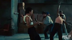 БРЮС ЛИ И НУН ЧАКИ