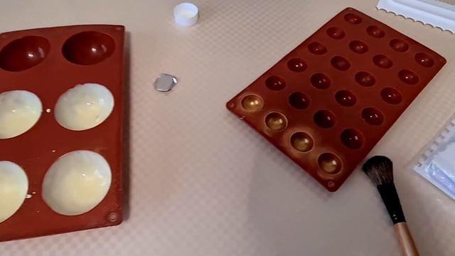 У врача/ На собрании в садике/ Собираю торт/ Родилась племянница смотреть онлайн