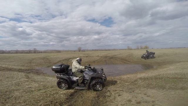 CFMOTO X6 X8 по лужам смотреть онлайн