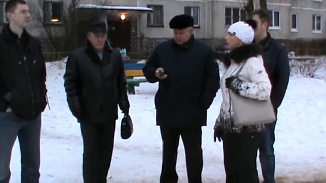 17.12.2013г. г.Балашиха. Ул.Первомайская,дом № 9 и № 19. Освещение. Спортивная площадка. смотреть онлайн