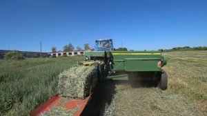 Сенокос 2018!! Тюкуем. Пресс-подборщик John Deere.