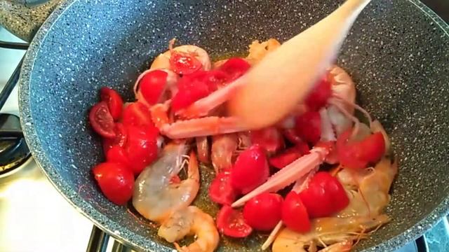 Італійська кухня??. Вчимося готувати разом?? - Паста з креветками та омаром? смотреть онлайн