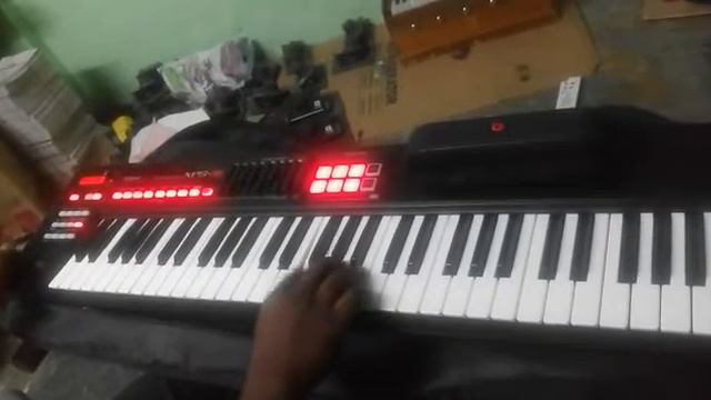Sarangi Instrument on ROLAND XPS10 смотреть онлайн