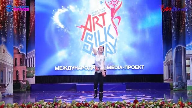 524 Азатова Нигина/Андижанская полька/13-15 лет/Народная хореография смотреть онлайн