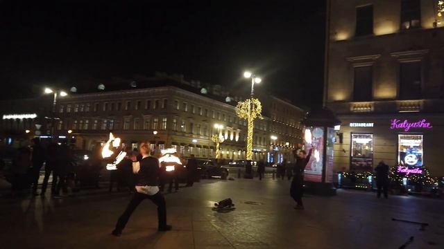 Russia St Petersburg Walking Tour: Christmas lights, Christmas tree смотреть онлайн