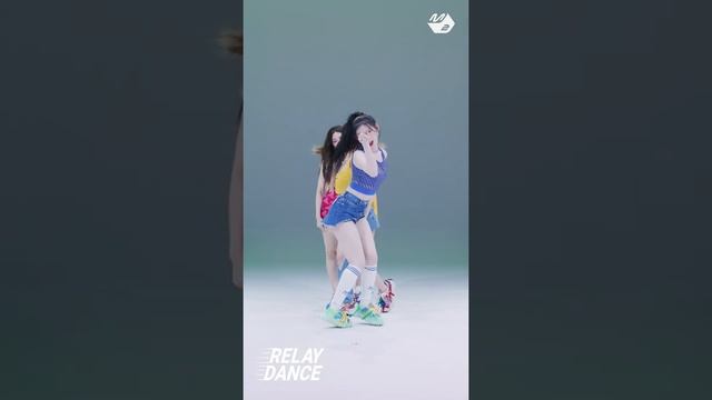 [릴레이댄스] ITZY(있지) - SNEAKERS (4K)
