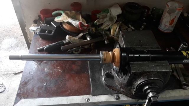 Ремонт стоек и насоса ABC W221 с Казахтана смотреть онлайн