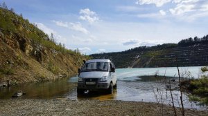 Соболь 4х4. Лазурные берега Черемшанского карьера.