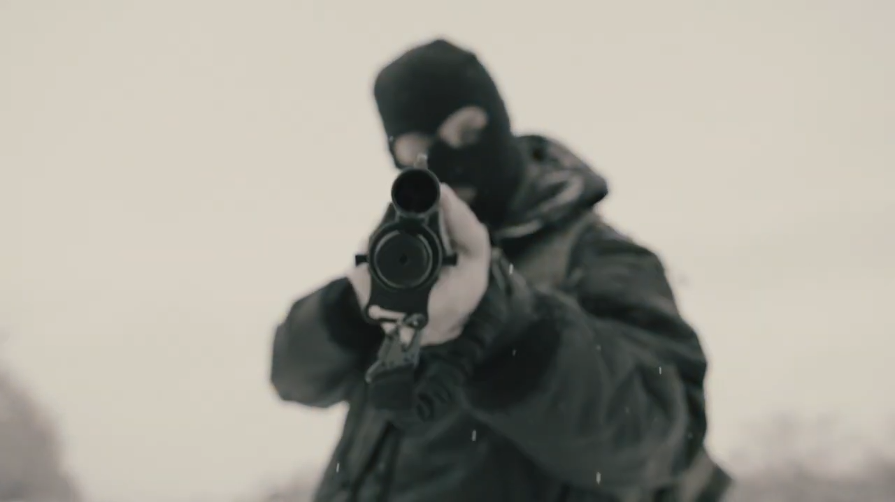 ЧТО ДЕЛАТЬ, ЕСЛИ НАЧАЛАСЬ СТРЕЛЬБА В УЧЕБНОМ ЗАВЕДЕНИИ