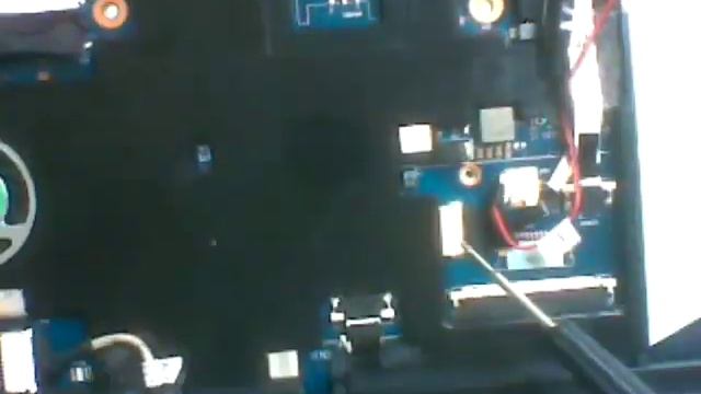 Toshiba Mini NB200-006 Netbook Disassembly смотреть онлайн