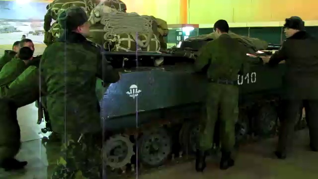толкаем БМД смотреть онлайн