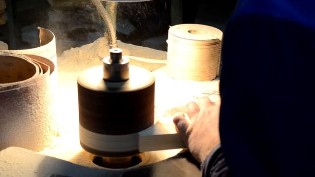 Барный стул для кофейни. смотреть онлайн