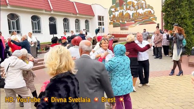 В честь музыкантов: два коротких, один - длинный! In honor of the musicians: two short, one long! смотреть онлайн