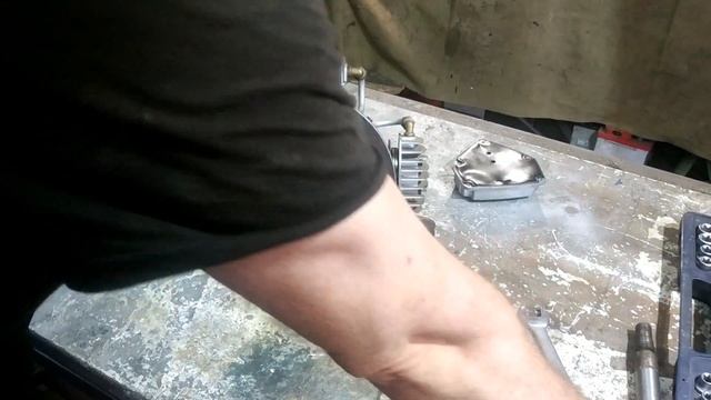Переделка компрессора из прямого поршневого в ременный. Часть 1. смотреть онлайн