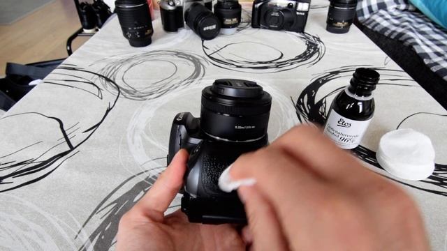 Canon EOS 30 Sticky Rubber Grip Removed Part 2 смотреть онлайн