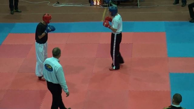 Партола Лайт 1.3 Украина по кикбоксингу 13.10.12 смотреть онлайн