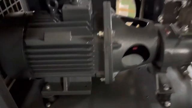 Винтовой компрессор Xeleron DRY Z10 T250 смотреть онлайн
