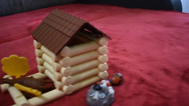 Домики для Гномиков! ДОМ из пластиковых брёвен + конура)) смотреть онлайн
