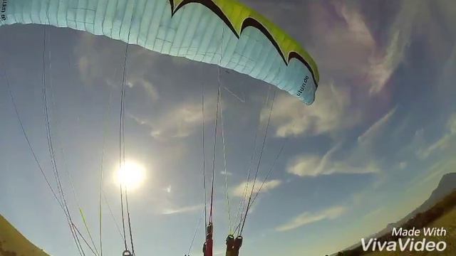 Параплан - наземка в сильный ветер || Paragliding - ground handling in strong wind смотреть онлайн