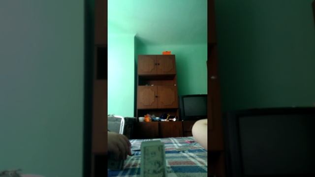 Строим с братом карточный домик смотреть онлайн