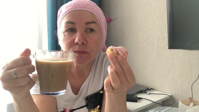 Пирожное с утра это улыбка на целый день!!! смотреть онлайн