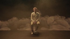 Роман Сорокин и его стихотворение "Сегодня мы с тобой большие..."