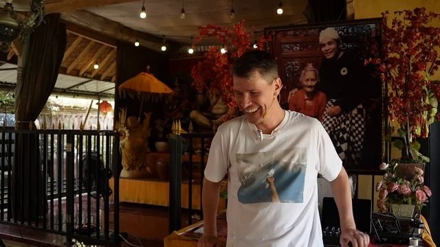 ДОСТАТОК И МАХРОВАЯ ЭЗОТЕРИКА смотреть онлайн