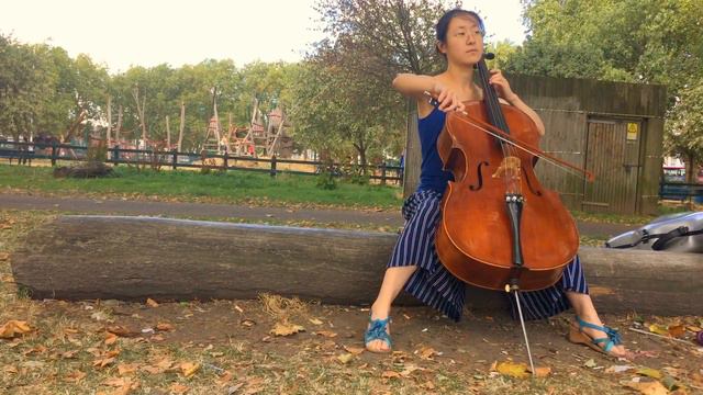 Bach cello suite Minuette in G major смотреть онлайн
