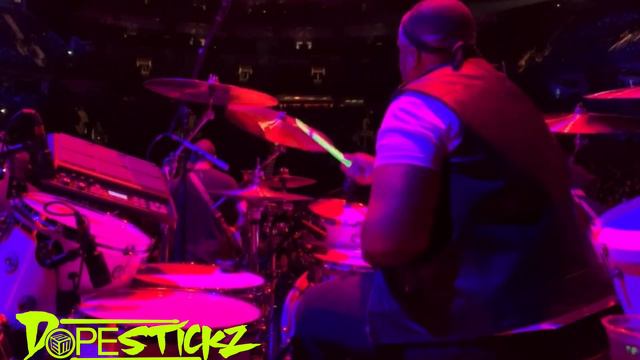 Eric Moore / Eros Ramazzotti tour 2019/2020 Un Attimo Di Pace смотреть онлайн