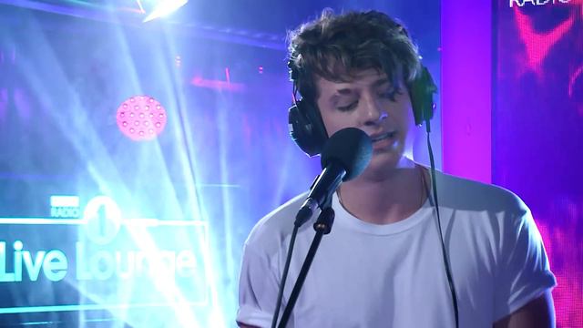 Charlie Puth - In My Blood Live (Shawn Mendes cover) in the Live Lounge смотреть онлайн