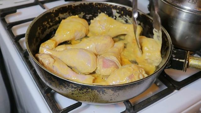 ВКУСНЫЙ УЖИН ЗА 15 МИНУТ "СПАГЕТТИ С КУРИНЫМИ НОЖКАМИ" смотреть онлайн