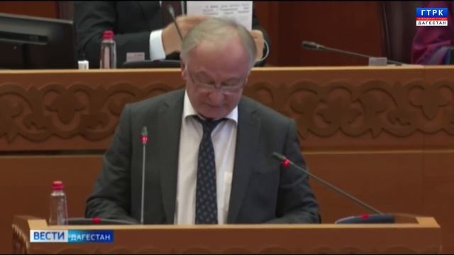 Абдулпатах Амирханов стал председателем правительства Дагестана смотреть онлайн