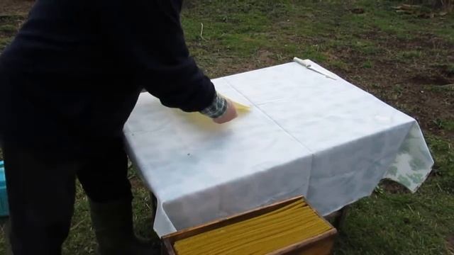 Вощина грязная. Как помыть вощину. смотреть онлайн