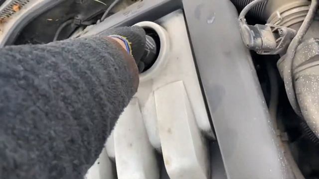 Разборка Volkswagen - Golf 5 2003-2009, 2.0 TDI (VIN: WVWZZZ1KZ5W048734) SL54EHR смотреть онлайн