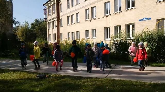 Флешмоб к празднику "День дошкольного работника" смотреть онлайн