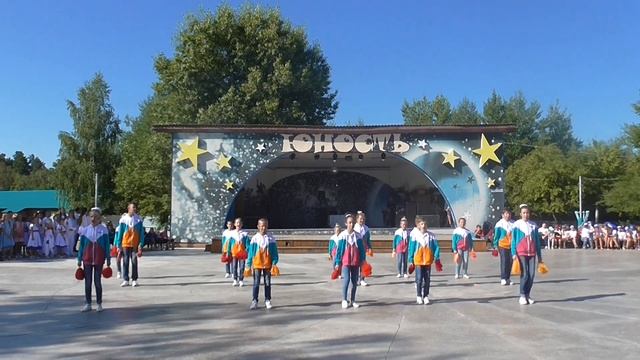 Эстрадный ансамбль " Карусель" - Звёзды спорта смотреть онлайн