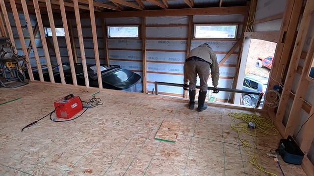 Running Out Of Time - Building Our Shop Door смотреть онлайн