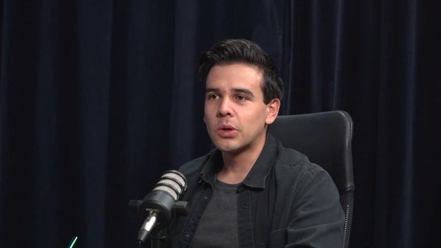 ¿Cómo pasar de EMPRENDEDOR a EMPRESARIO? / Marco Dorantes Comprende #19 смотреть онлайн