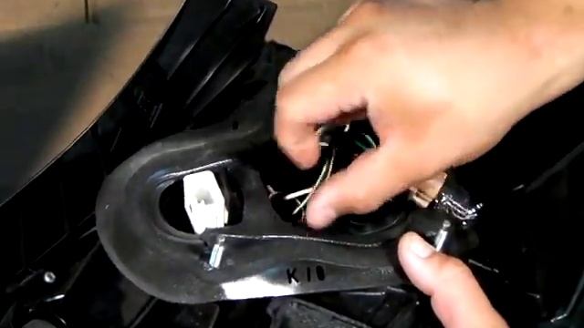 SPECDTUNING INSTALLATION VIDEO: 2005-2009 SCION TC LED TAIL LIGHTS смотреть онлайн