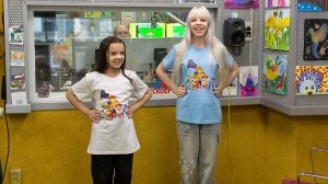 Блогеры-милионники делают зарядку на Детском радио