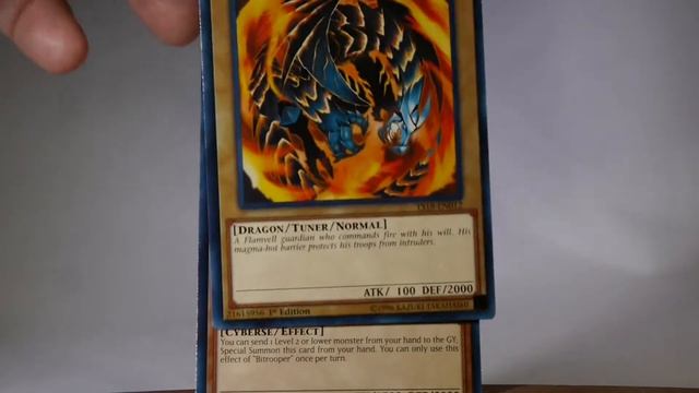 Yu-Gi-Oh! Trading Card Game Starter Deck: Codebreaker First Look смотреть онлайн