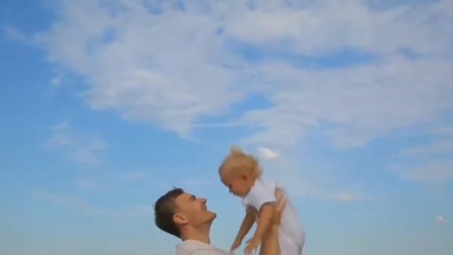 Джамиля Гамзатова & театральная студия "Сюрприз"- Детство . смотреть онлайн