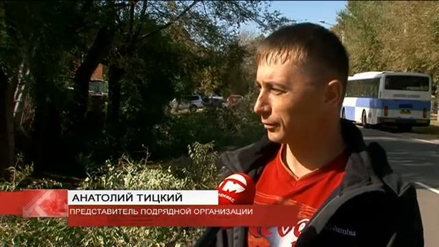 Деревья и кустарники Уссурийска приводят в порядок смотреть онлайн