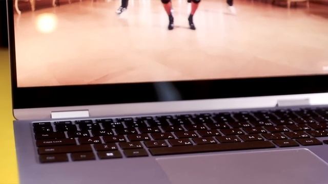 УЛЬТРА ТОНКИЙ И ЛЕГКИЙ НОУТБУК ? SAMSUNG GALAXYBOOK 2 360 смотреть онлайн
