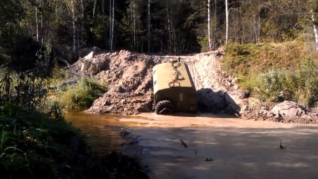 Зил 131 проход через речку смотреть онлайн
