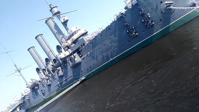 Отпуск в Санкт-Петербурге смотреть онлайн