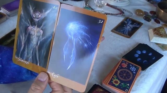 Scorpio Faery Oracle April 2021. Difficulty deciding - look at the small print - all that glitters. смотреть онлайн