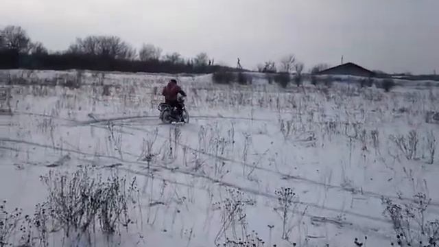 покатушки на мопеде Дельта, зима, 2013 (5) смотреть онлайн