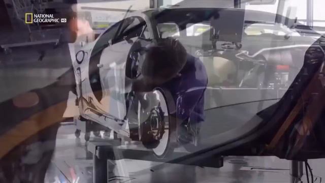Bugatti Chiron - Интересные факты производства, о которых вы не знали смотреть онлайн